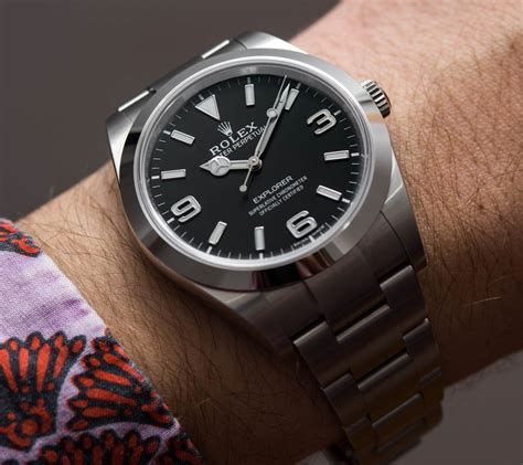 rolex explorer 1 peso|rolex explorer i review.